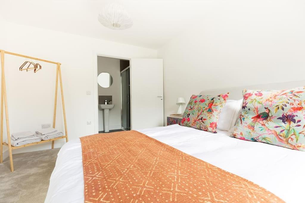 Paper Mill - Experience The City And Nature Side Of This Stay! Sheffield Luaran gambar